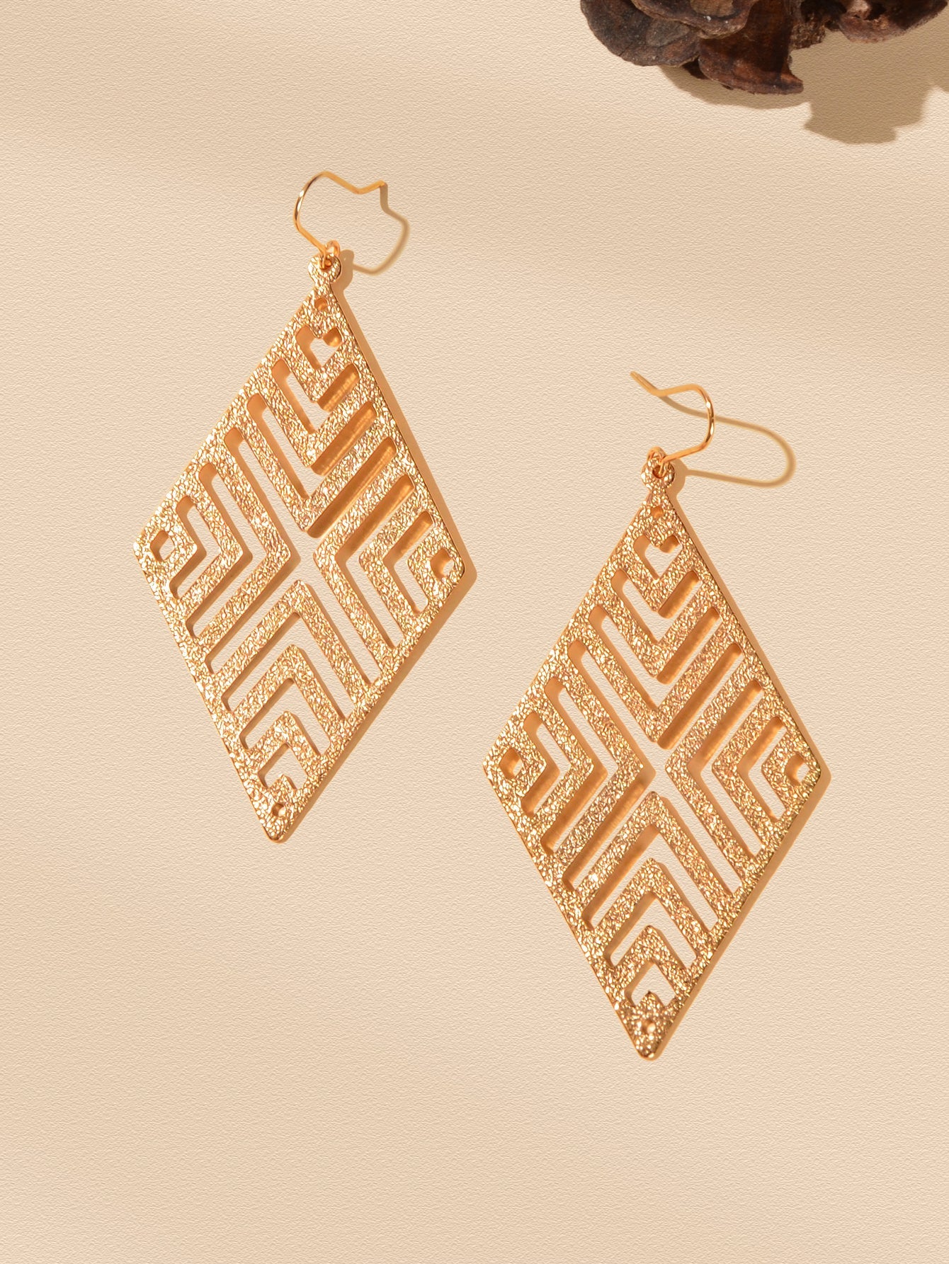 Stylish Cutout Geometric Pendant Earrings Contemporary Hollow Modern Jewellery